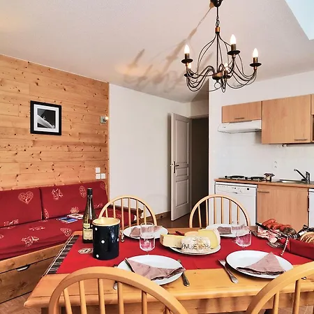 Holiday Les Chalets Des Evettes 1 *